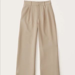 Abercrombie Tailored Wide Leg Pant, small short.